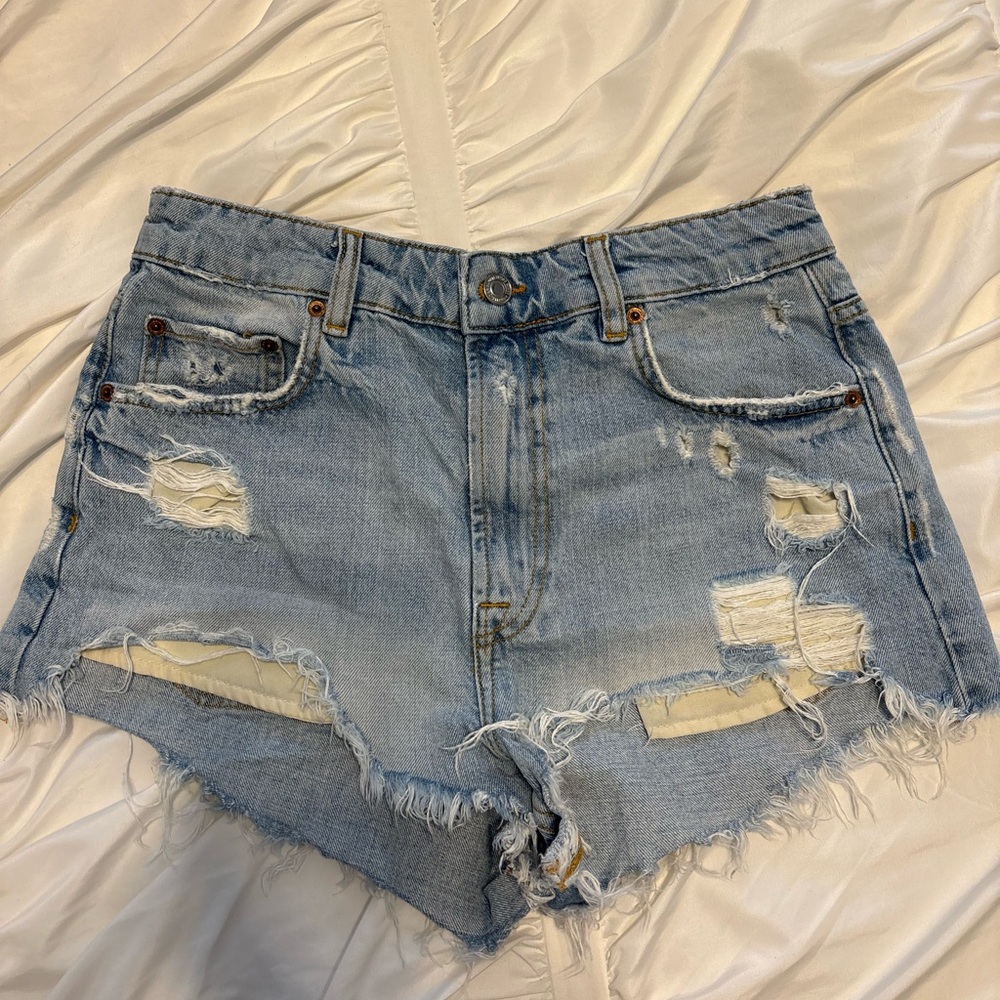 Zara Blue Distressed Jean Shorts High-Waisted